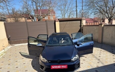 Volkswagen Golf R VII, 2014 год, 2 200 000 рублей, 2 фотография