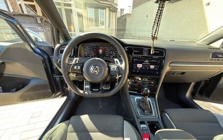 Volkswagen Golf R VII, 2014 год, 2 200 000 рублей, 16 фотография