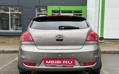 KIA cee'd I рестайлинг, 2010 год, 650 000 рублей, 6 фотография