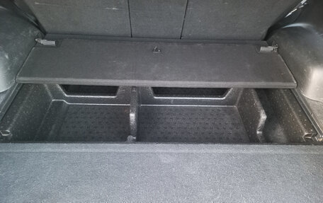 Hyundai Santa Fe III рестайлинг, 2012 год, 1 650 000 рублей, 26 фотография