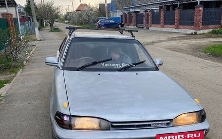 Toyota Carina, 1990 год, 85 000 рублей, 2 фотография