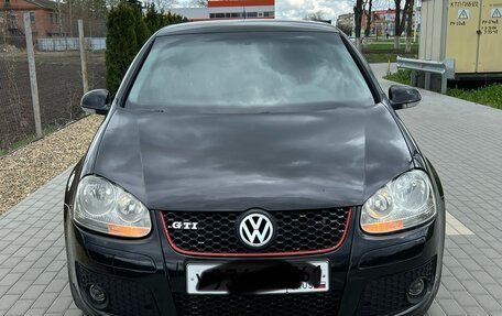 Volkswagen Golf V, 2005 год, 725 000 рублей, 1 фотография