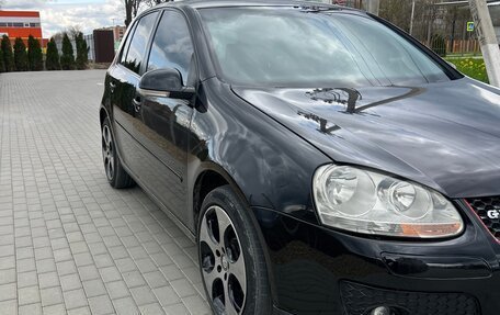 Volkswagen Golf V, 2005 год, 725 000 рублей, 3 фотография