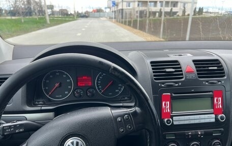 Volkswagen Golf V, 2005 год, 725 000 рублей, 12 фотография