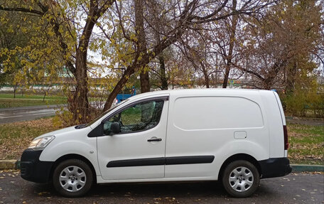 Peugeot Partner II рестайлинг 2, 2016 год, 980 000 рублей, 6 фотография