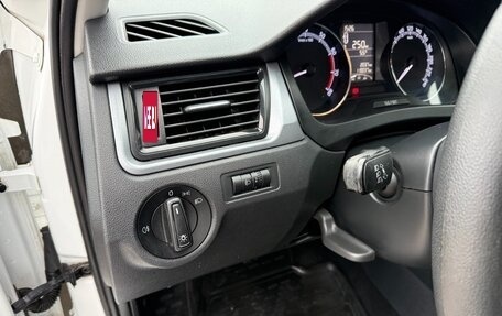 Skoda Rapid I, 2017 год, 1 195 000 рублей, 16 фотография