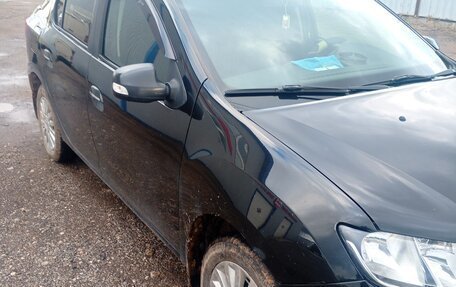 Renault Logan I, 2015 год, 835 000 рублей, 2 фотография