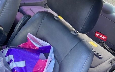 KIA Carnival III, 2005 год, 250 000 рублей, 6 фотография