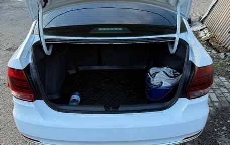 Volkswagen Polo VI (EU Market), 2015 год, 820 000 рублей, 21 фотография