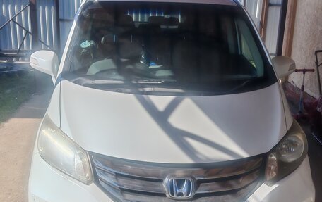 Honda Freed I, 2014 год, 1 300 000 рублей, 19 фотография
