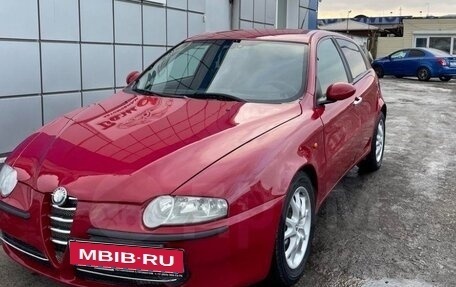 Alfa Romeo 147 I рестайлинг, 2002 год, 398 000 рублей, 2 фотография