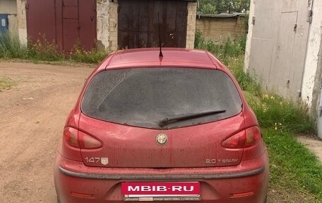 Alfa Romeo 147 I рестайлинг, 2002 год, 398 000 рублей, 10 фотография