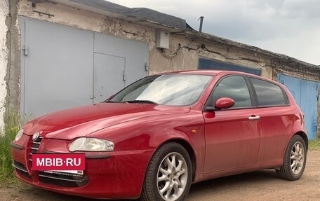 Alfa Romeo 147 I рестайлинг, 2002 год, 398 000 рублей, 11 фотография