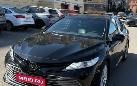Toyota Camry, 2018 год, 2 950 000 рублей, 3 фотография