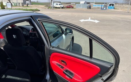 Mitsubishi Carisma I, 2002 год, 365 000 рублей, 19 фотография