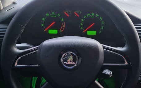 Skoda Superb III рестайлинг, 2005 год, 888 888 рублей, 28 фотография