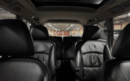 Mitsubishi Grandis, 2007 год, 800 000 рублей, 15 фотография