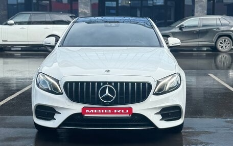 Mercedes-Benz E-Класс, 2018 год, 3 700 000 рублей, 2 фотография