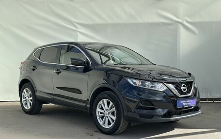 Nissan Qashqai, 2021 год, 1 900 000 рублей, 2 фотография