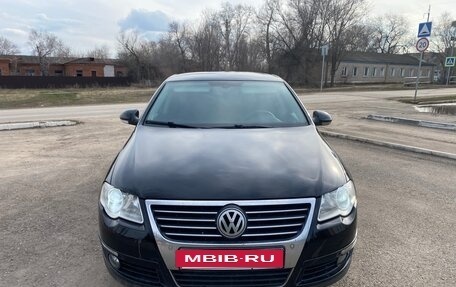Volkswagen Passat B6, 2006 год, 670 000 рублей, 2 фотография