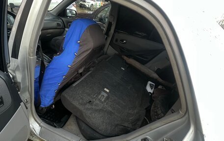 Mazda 323, 2002 год, 85 000 рублей, 10 фотография