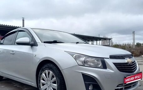 Chevrolet Cruze II, 2013 год, 750 000 рублей, 2 фотография