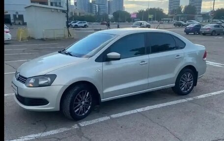 Volkswagen Polo VI (EU Market), 2010 год, 670 000 рублей, 3 фотография