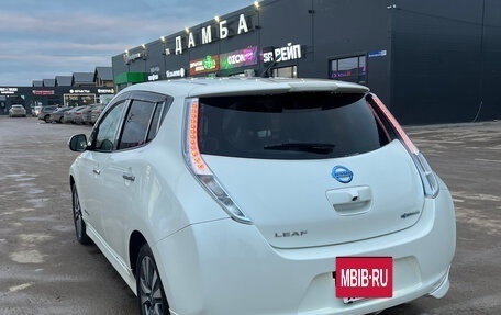 Nissan Leaf I, 2013 год, 680 000 рублей, 4 фотография