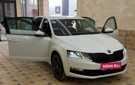 Skoda Octavia, 2019 год, 2 590 000 рублей, 11 фотография