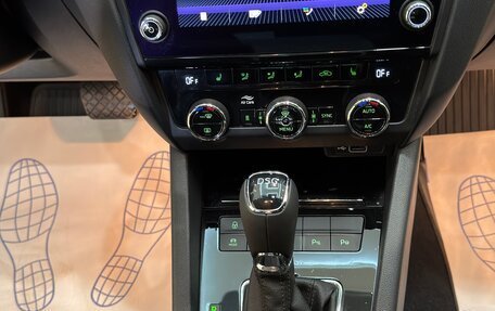 Skoda Octavia, 2019 год, 2 590 000 рублей, 34 фотография