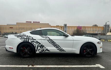 Ford Mustang VI рестайлинг, 2022 год, 4 100 000 рублей, 2 фотография