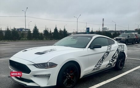 Ford Mustang VI рестайлинг, 2022 год, 4 100 000 рублей, 3 фотография