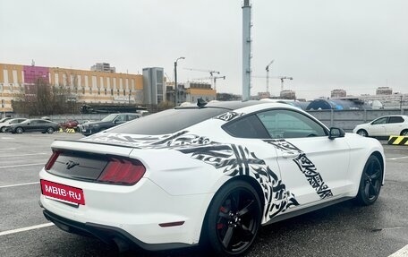 Ford Mustang VI рестайлинг, 2022 год, 4 100 000 рублей, 8 фотография