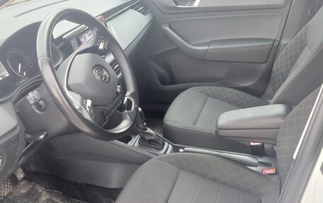 Skoda Rapid II, 2020 год, 1 399 000 рублей, 5 фотография