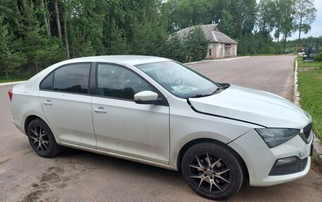 Skoda Rapid II, 2020 год, 1 399 000 рублей, 9 фотография