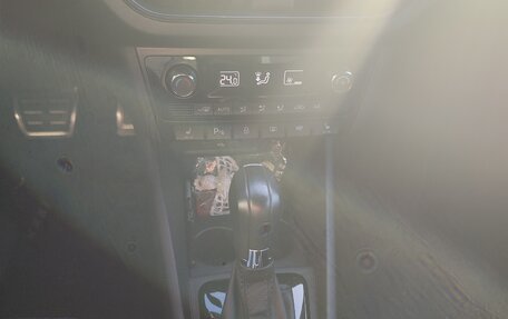 Volkswagen Polo VI (EU Market), 2021 год, 1 900 000 рублей, 8 фотография