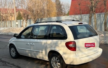 Chrysler Voyager IV, 2002 год, 445 000 рублей, 4 фотография