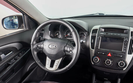KIA cee'd I рестайлинг, 2011 год, 819 000 рублей, 13 фотография