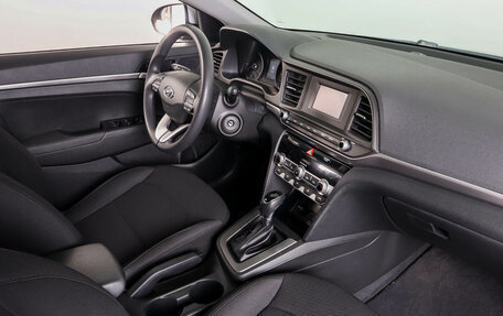 Hyundai Elantra VI рестайлинг, 2020 год, 1 849 000 рублей, 12 фотография