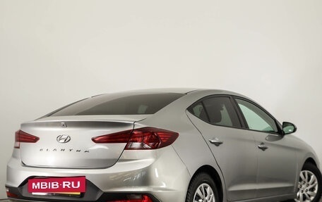 Hyundai Elantra VI рестайлинг, 2020 год, 1 849 000 рублей, 5 фотография