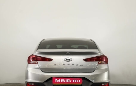Hyundai Elantra VI рестайлинг, 2020 год, 1 849 000 рублей, 6 фотография