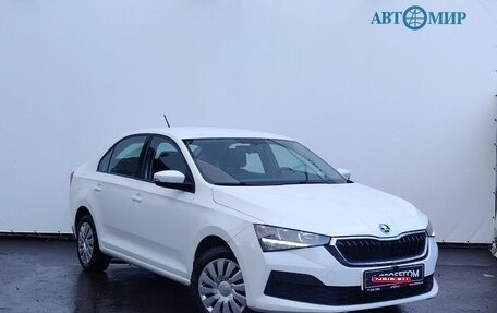 Skoda Rapid II, 2022 год, 1 610 000 рублей, 3 фотография