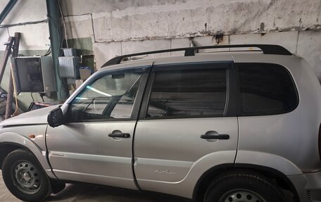 Chevrolet Niva I рестайлинг, 2009 год, 360 000 рублей, 6 фотография