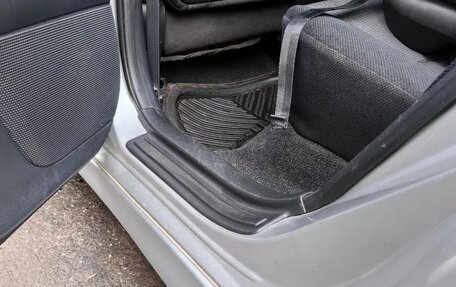 Toyota Corolla, 2001 год, 499 999 рублей, 24 фотография