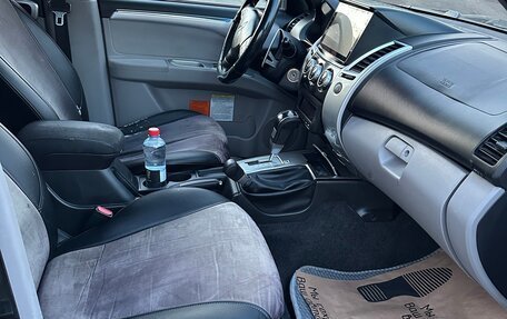 Mitsubishi Pajero Sport II рестайлинг, 2014 год, 1 950 000 рублей, 14 фотография