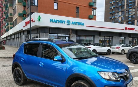 Renault Sandero II рестайлинг, 2017 год, 980 000 рублей, 2 фотография