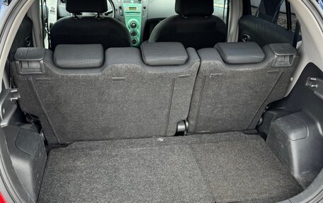 Toyota Yaris III рестайлинг, 2006 год, 520 000 рублей, 12 фотография