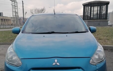 Mitsubishi Mirage VI рестайлинг, 2014 год, 600 000 рублей, 2 фотография