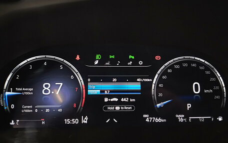 Toyota Camry, 2023 год, 3 700 000 рублей, 13 фотография