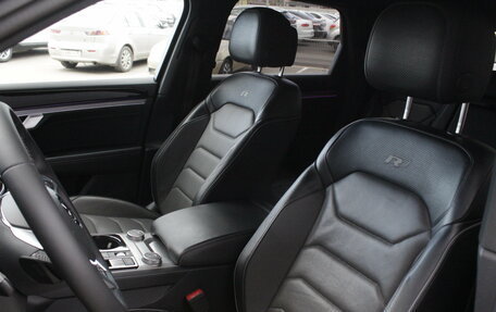 Volkswagen Touareg III, 2020 год, 6 400 000 рублей, 25 фотография